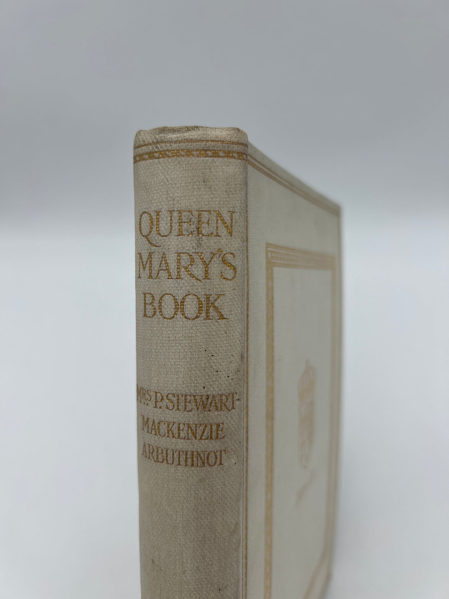 Queen Mary's Book: A Collection of Poems and Essays by Mary Queen of Scots