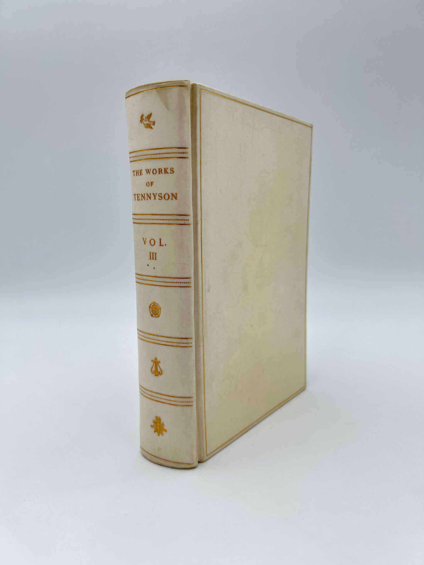 The Works of Tennyson in Seven Volumes