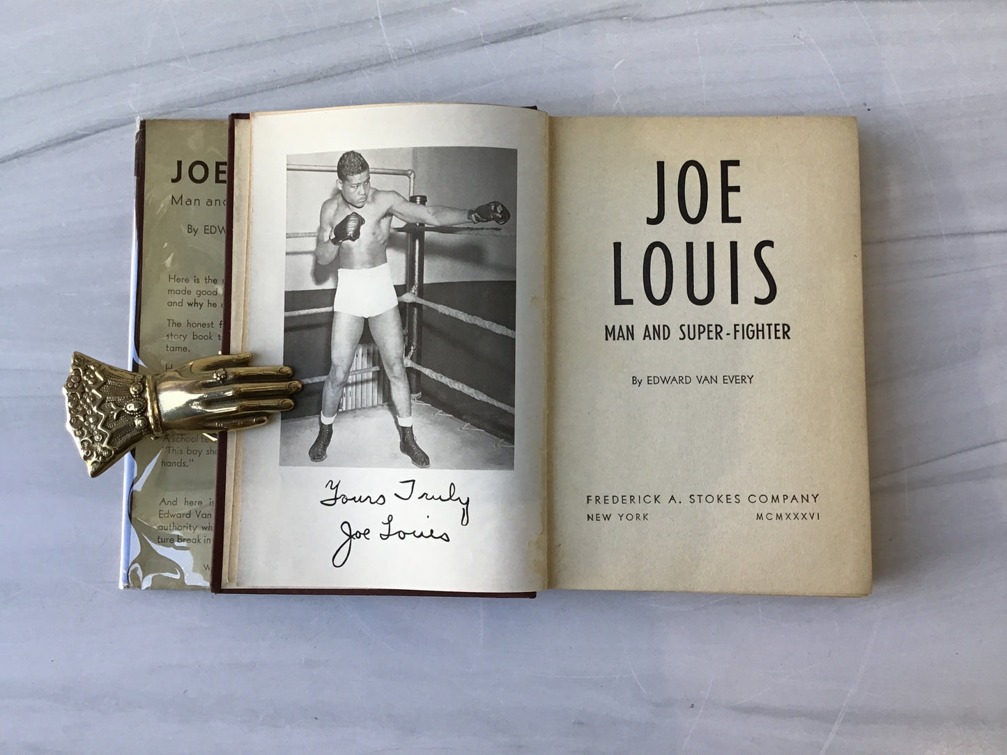 Joe Louis - Man and Super-fighter