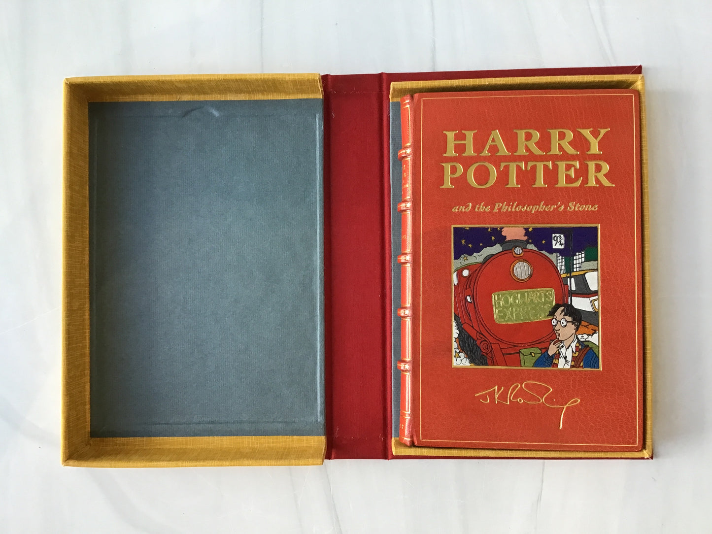 -Harry Potter and the Philosopher's Stone - First Edition Leather Bound