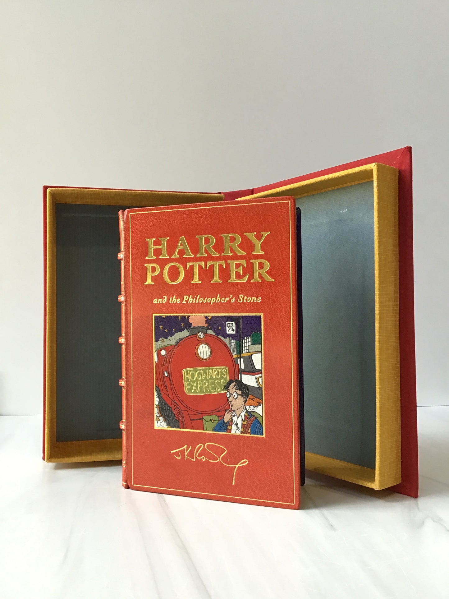 -Harry Potter and the Philosopher's Stone - First Edition Leather Bound