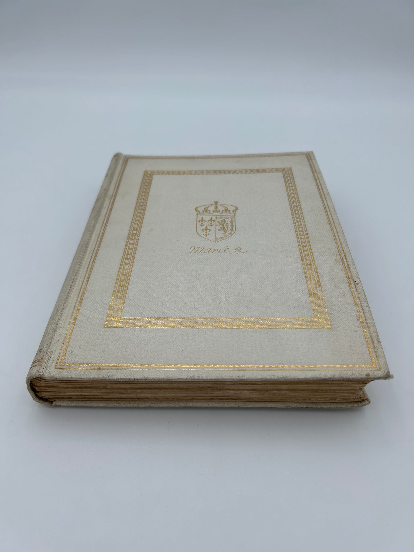 Queen Mary's Book: A Collection of Poems and Essays by Mary Queen of Scots